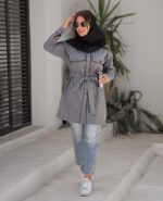 مانتو دیپلمات مغزی کوتاه جیب کاربردی جنس دیپلمات راه راه قد 85 - تصویر 2